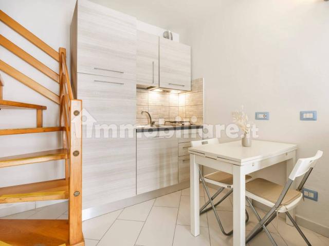Villa Indipendente in affitto a Stagno, Lastra A Signa
