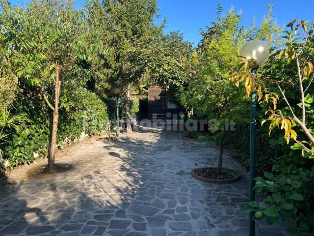 Villa Indipendente in affitto a San Benedetto, Riccò Del Golfo