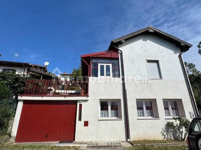 Villa Indipendente in affitto a Magenta, Lombardia