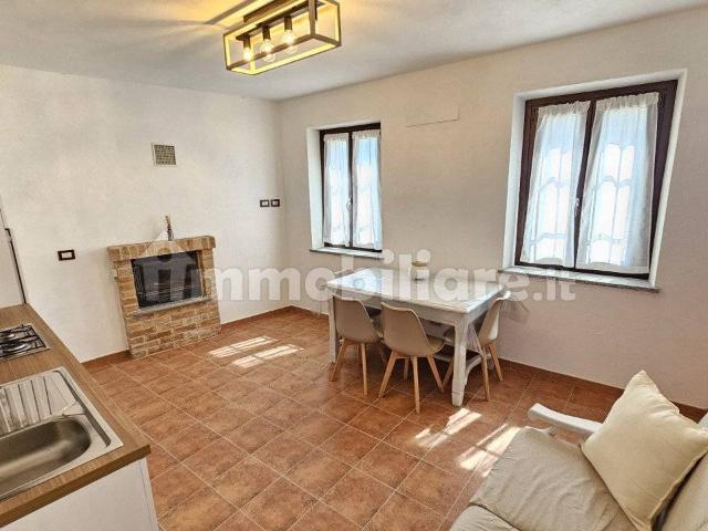 Villa Indipendente in affitto a Sant'Antonio, Piemonte