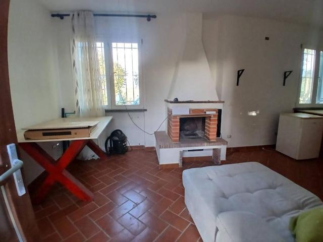 Villa Indipendente in affitto a Ospedaletto, Pisa