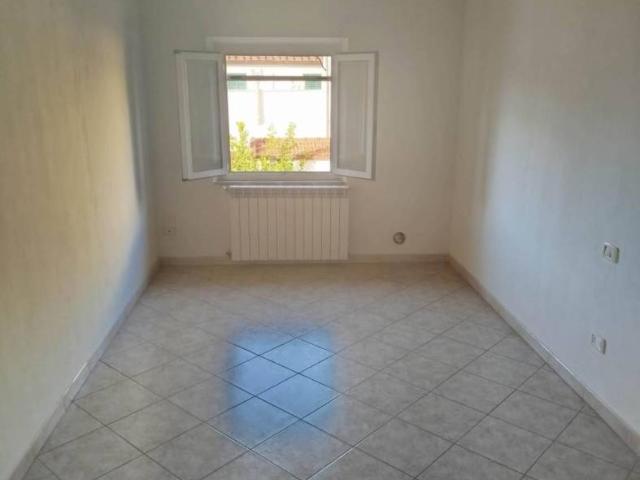 Villa Indipendente in affitto a Ospedaletto, Pisa