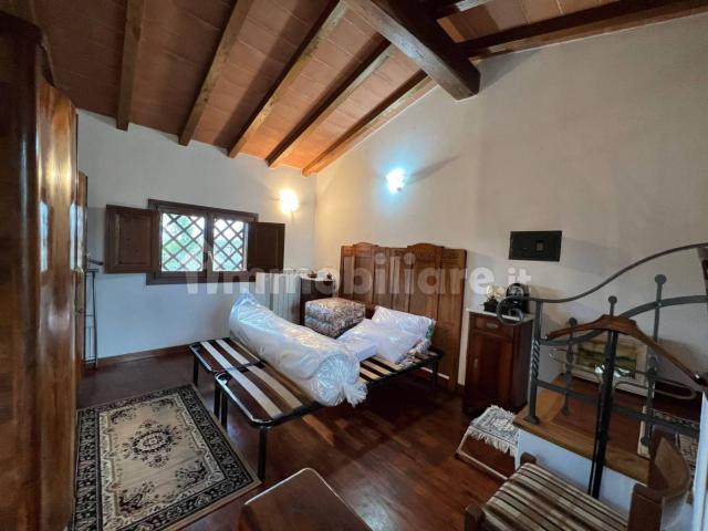 Villa Indipendente in affitto a Scandicci, Toscana