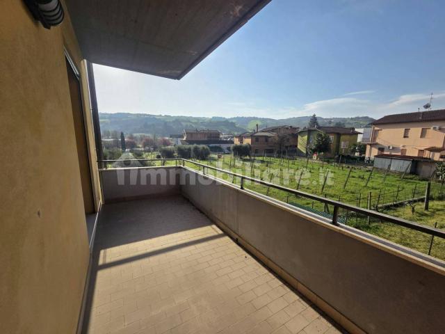 Villa Indipendente in affitto a Unione di Comuni della Romagna Forlivese, Predappio