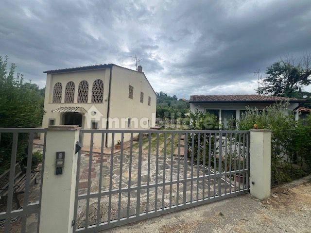 Villa Indipendente in affitto a Settignano, Firenze