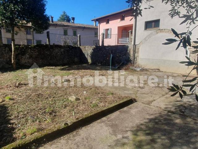 Villa Indipendente in affitto a Cirano, Gandino