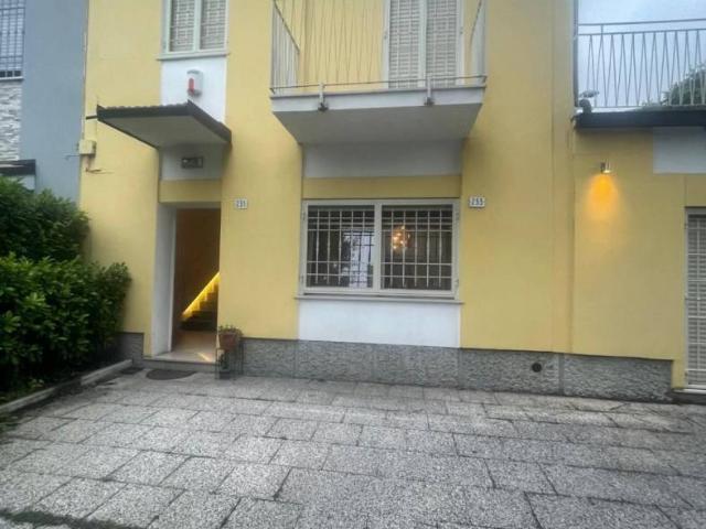 Villa Indipendente in affitto a Crocetta-San Lazzaro-Modena Est, Modena