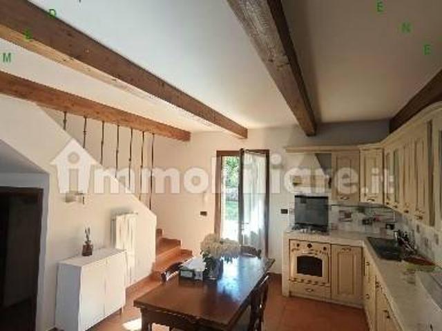 Villa Indipendente in affitto a Borgo San Lorenzo, Firenze