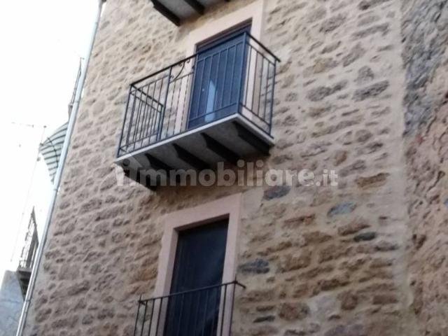 Villa Indipendente in affitto a Gangi, Sicilia