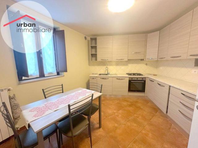 Villa Indipendente in affitto a Tornimparte, Abruzzo