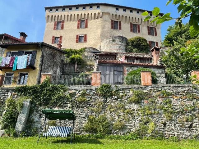 Villa Indipendente in affitto a Piemonte, Biella