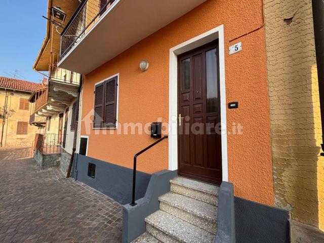 Villa Indipendente in affitto a Cavaglià, Biella