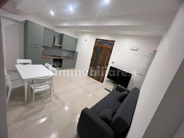 Villa Indipendente in affitto a Cascina, Toscana