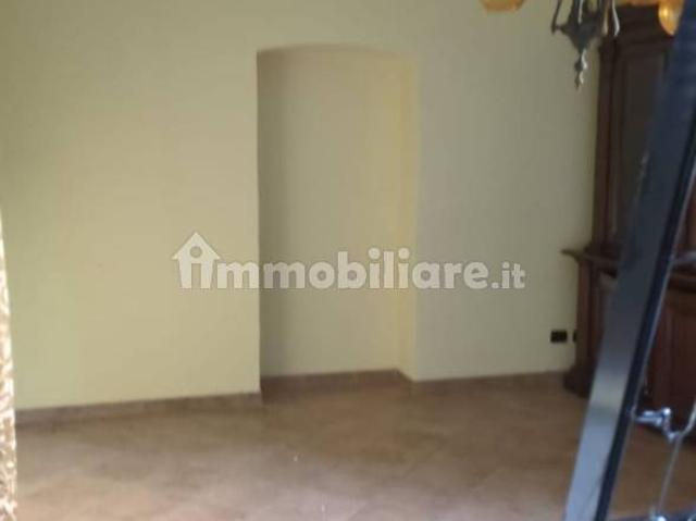 Villa Indipendente in affitto a Sessano Del Molise, Molise