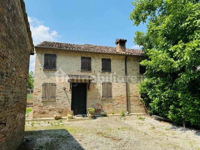 Villa Indipendente in affitto a Unione dei comuni Isola Mantovana, San Giacomo Delle Segnate