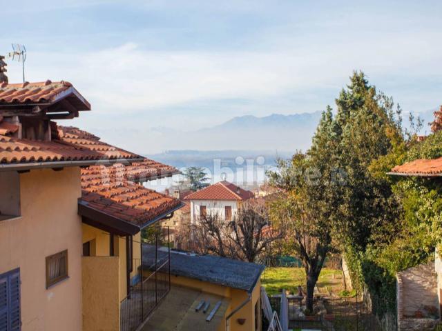 Villa Indipendente in affitto a Piemonte, Biella
