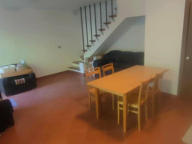 Villa Indipendente in affitto a Maregnano, Vignanello