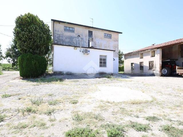 Villa Indipendente in affitto a Montecchio Precalcino, Veneto
