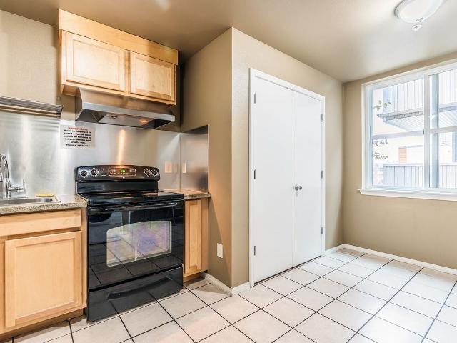 Apartment for rent in Yesler Terrace, Seattle