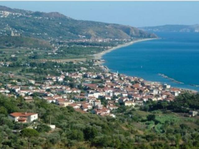 Terreno in vendita a Casal Velino Marina, Campania
