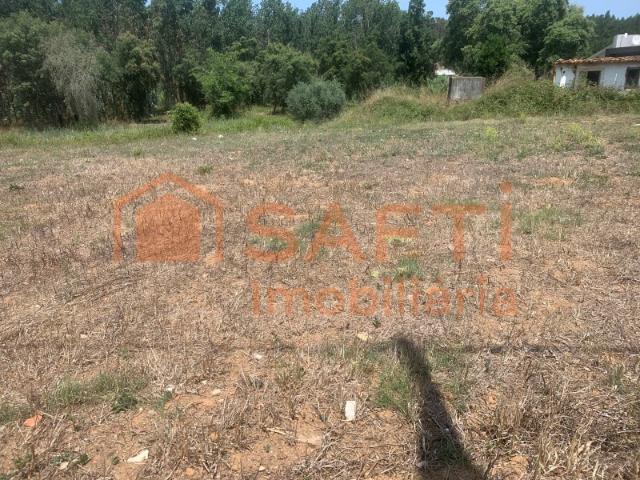 Terreno venda em Rio Maior, Santarém
