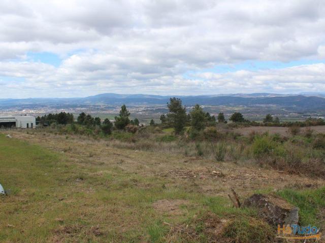 Terreno venda em Chaves, Vila Real