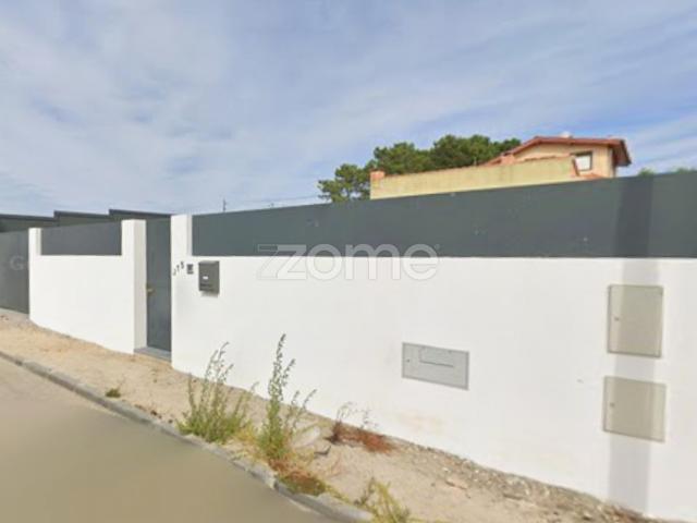 Terreno venda em Fernão Ferro, Seixal