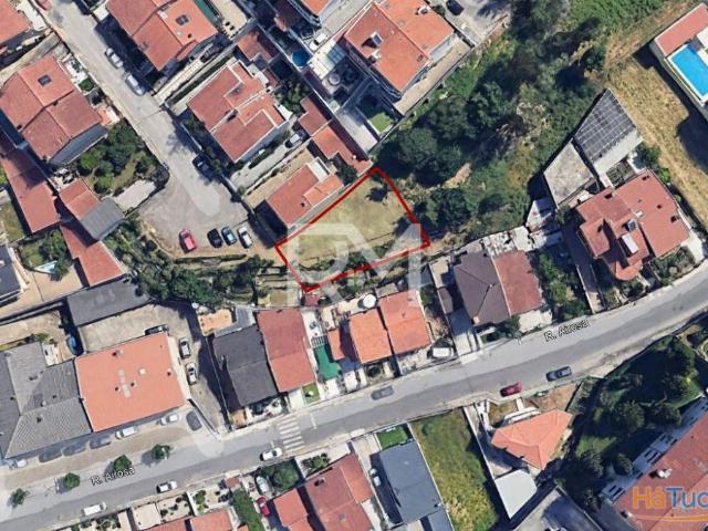 Terreno venda em Valongo, Porto