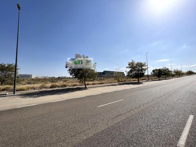 Terreno en venta en Zaragoza, Aragón