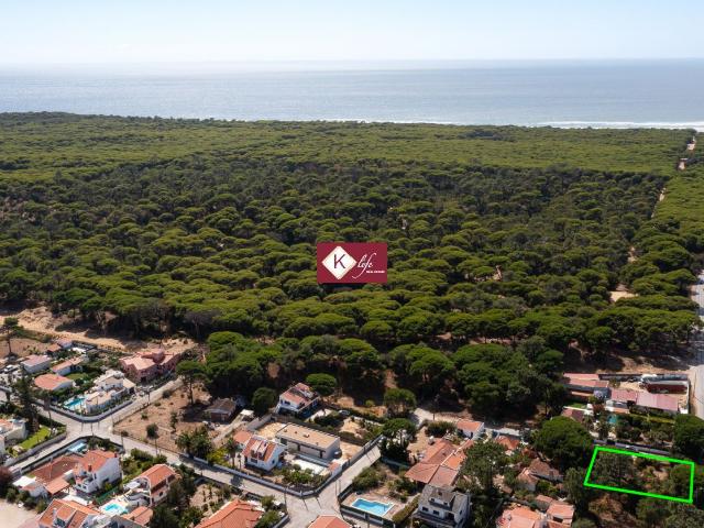Terreno venda em Almada, Setúbal
