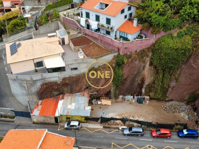 Terreno venda em Câmara De Lobos, Ilha Da Madeira