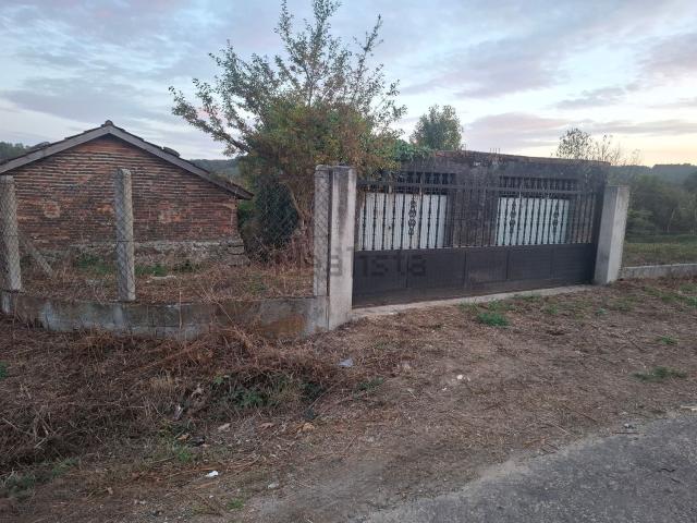 Terreno en venta en Terra da Celanova, Galicia
