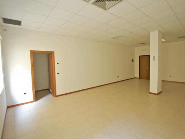 Terreno in vendita a Monfalcone, Friuli-Venezia Giulia