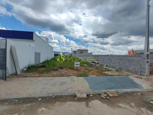Terreno venda em Região Imediata de Taubaté-Pindamonhangaba, Região Metropolitana do Vale do Paraíba e Litoral Norte