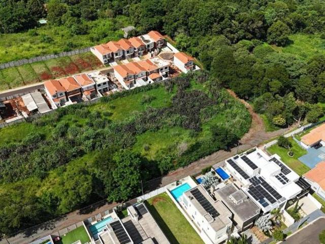 Terreno venda em Condominio Villa Toscana, Ponta Grossa