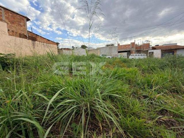 Terreno venda em Região Geográfica Imediata de Divinópolis, Divinópolis