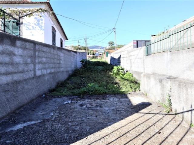 Terreno venda em Funchal, Poço Barral Terreno venda em Funchal, Poço Barral