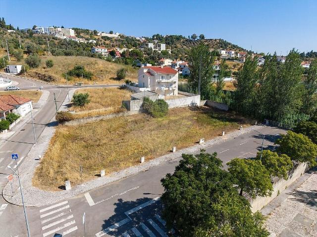 Terreno venda em Abrantes (São Vicente e São João) e Alferrarede, Abrantes