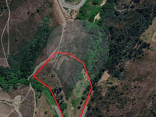 Terreno venda em Aguiar de Sousa, Paredes