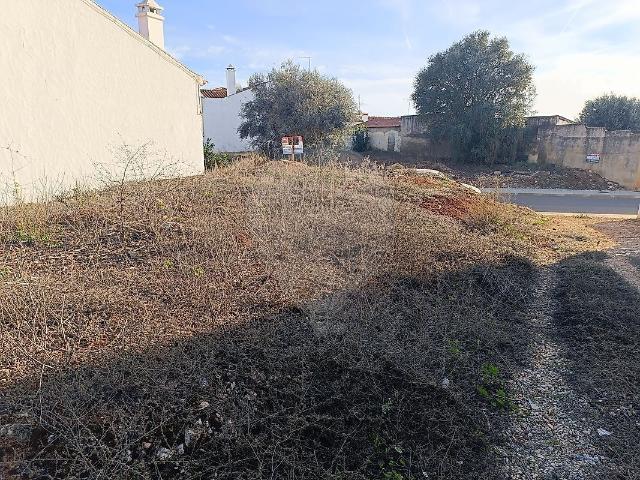 Terreno venda em Alandroal, Alandroal (Nossa Senhora da Conceição), São Brás dos Matos (Mina do Bugalho) e Juromenha (Nossa Senhora do Loreto)
