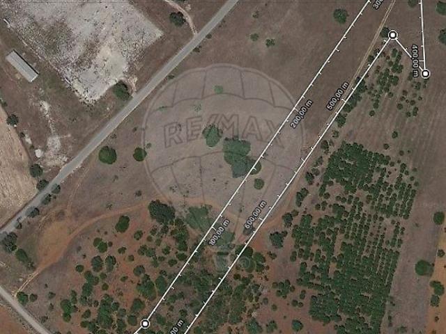 Terreno venda em Almeijoafras, Albufeira
