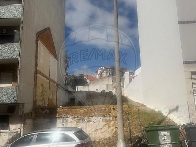 Terreno venda em Torcatas, Almada