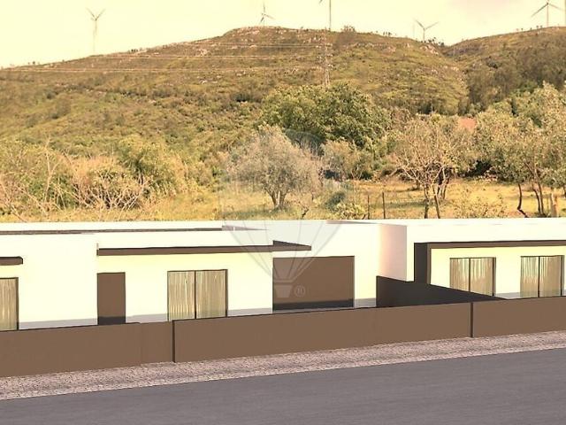 Terreno venda em Alqueidão da Serra, Porto de Mós