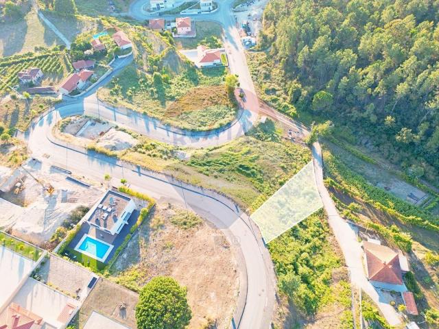 Terreno venda em Amarante, Porto