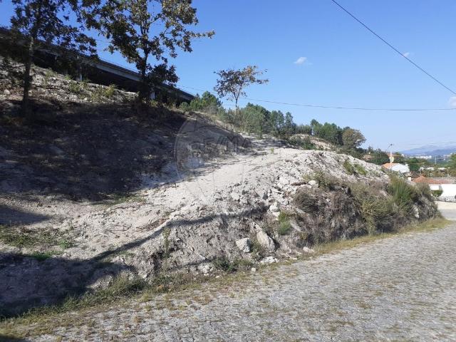 Terreno venda em Vila Caiz, Amarante