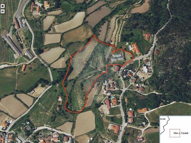 Terreno venda em Atães e Rendufe, Guimarães