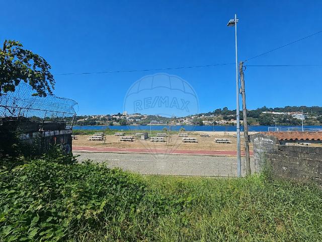 Terreno venda em Oliveira do Douro, Vila Nova de Gaia