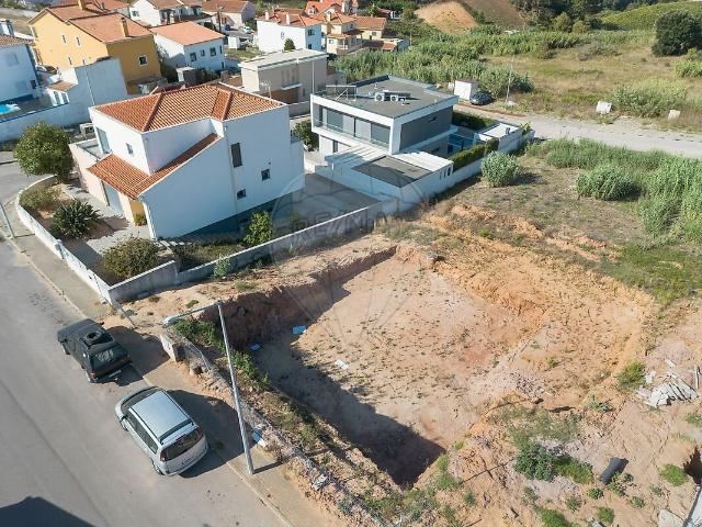 Terreno venda em Azueira e Sobral da Abelheira, Mafra