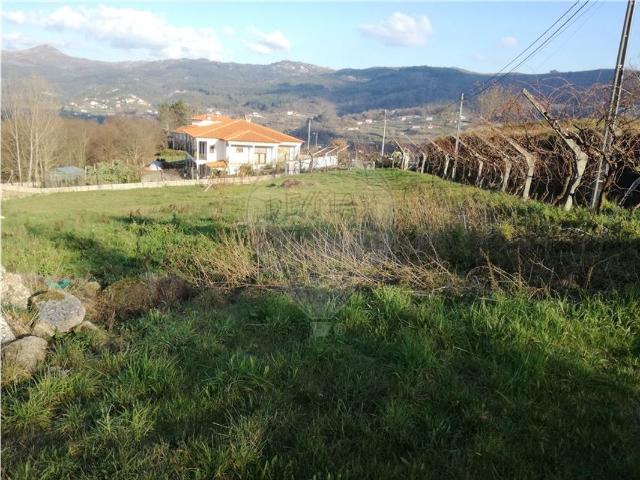 Terreno venda em Freixeiro, Baião