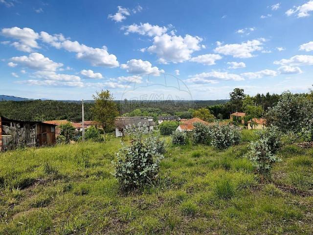 Terreno venda em Barreiro de Besteiros, Tondela